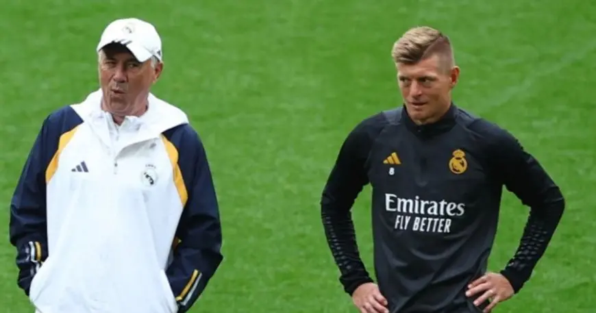توني كروس يهاجم ريال مدريد ويكشف أسباب تراجع أدائه في الكلاسيكو