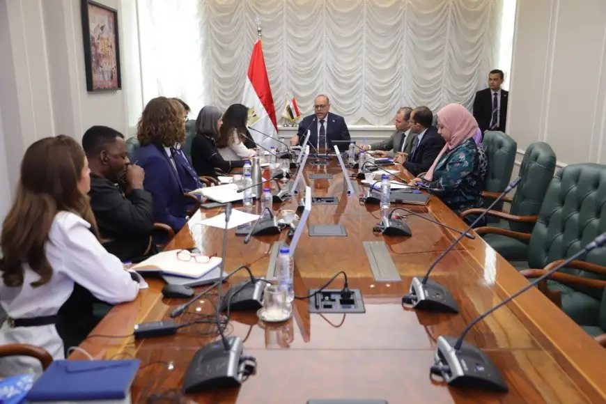 وزير العمل يكشف عن خطة جديدة لتحسين بيئة العمل و حقوق العمال في المملكة