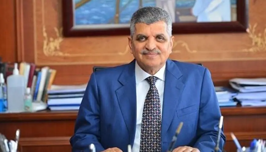 صاحب الشحنات العملاقة يحث شركة ميرسك على تغيير مسارها والرجوع إلى قناة السويس – اكتشف السبب!