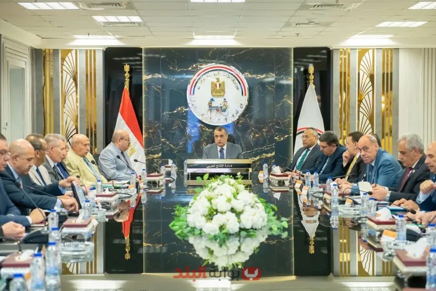 وزير الإنتاج الحربي يكشف عن خطة مبتكرة لتحسين أداء العنصر البشري!