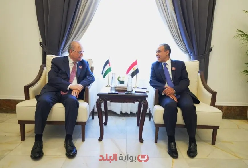 اللقاء الحصري بين وزير الخارجية والهجرة ورئيس الحكومة الفلسطينية