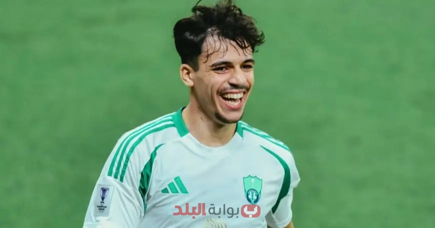 فيغا، لاعب الأهلي السعودي، يتحدث عن إمكانية العودة للدوري الإسباني