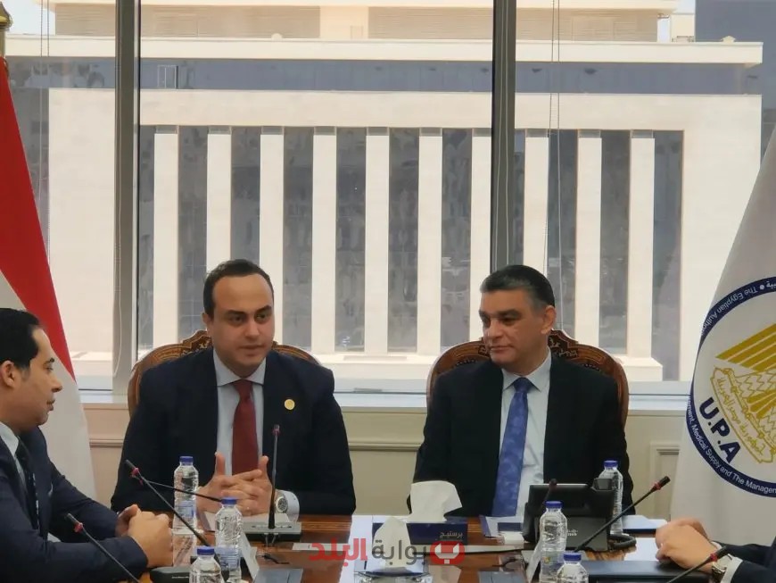 “تعرف على خطط تعزيز التعاون بين رئيس الرعاية الصحية والشراء الموحد لتوطين الصناعة الطبية!”