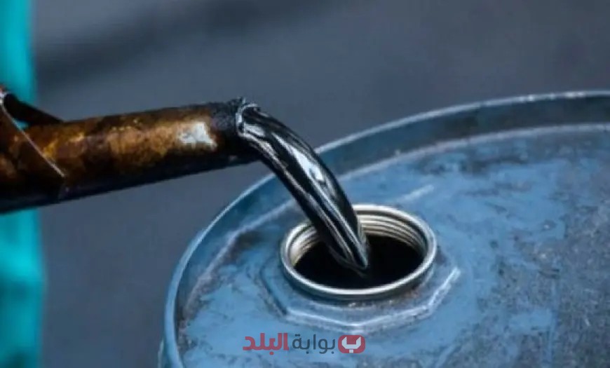 انخفاض سعر النفط يصل إلى 64 دولارًا عالميًا! إليك التفاصيل