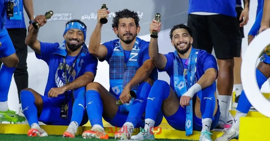 نيوم يحتفي بلقبه وصعوده التاريخي إلى دوري روشن السعودي