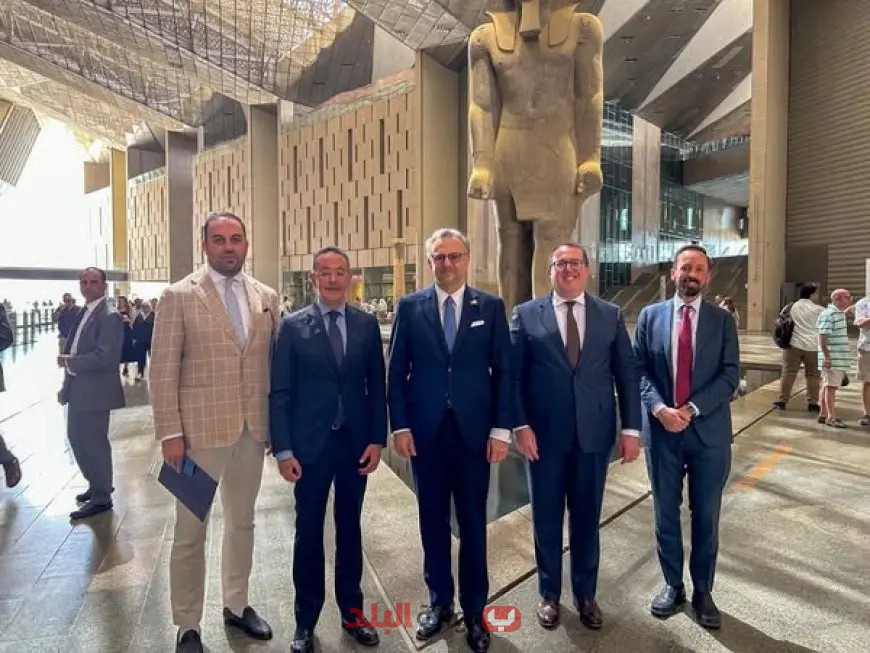 مفاجأة كبرى: مستشار البيت الأبيض يصف المتحف المصري الكبير بأنه “صرح ثقافي عالمي”