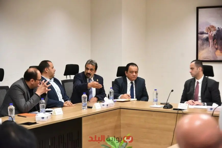 نائب وزير الصحة يفتش عن الابتكارات في مجال الصحة!