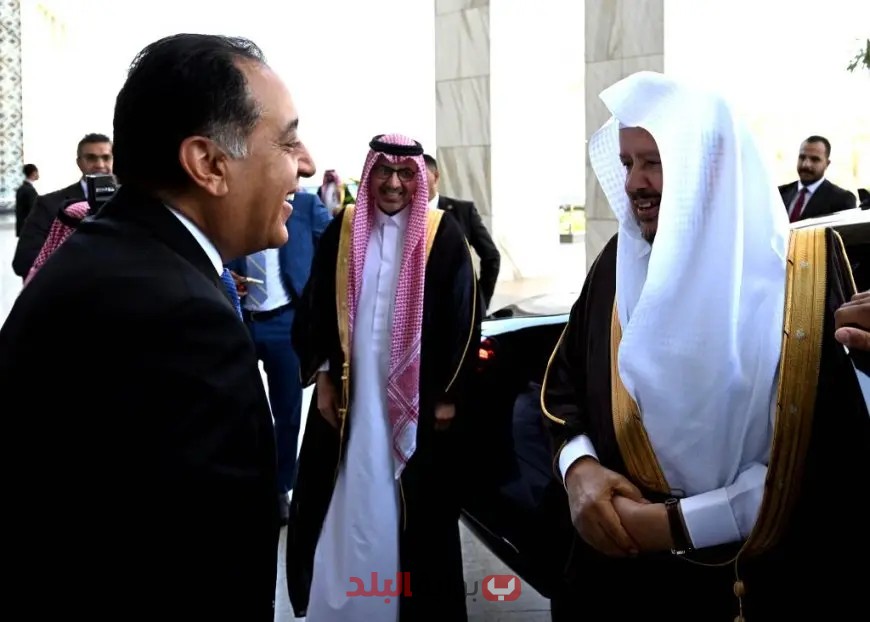 “رئيس الوزراء يستقبل رئيس مجلس الشورى بزيارة ملفتة ضمن أحدث أخبار المملكة العربية السعودية!”