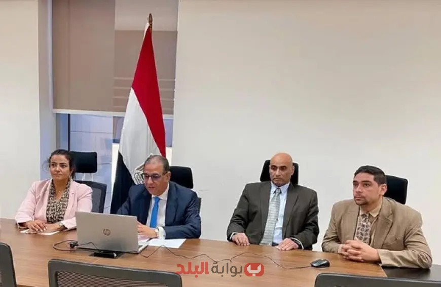 نائب وزير الخارجية يكشف عن سر تحقيق النجاح في سوق العمل!