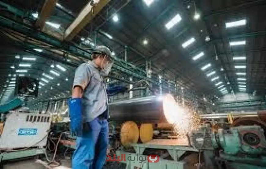 تقرير حصري: زيادة قياسية بنسبة 3.9% في الصناعات التحويلية والاستخراجية خلال مارس 2025!