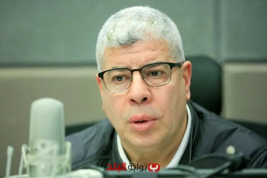 شوبير يكشف تفاصيل صادمة عن تصرف المدير الرياضي لبيراميدز!