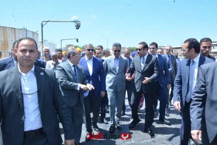 وزير التموين يكشف: السعة التخزينية لمحطة الزيوت بالمكس تبلغ 72 ألف طن!