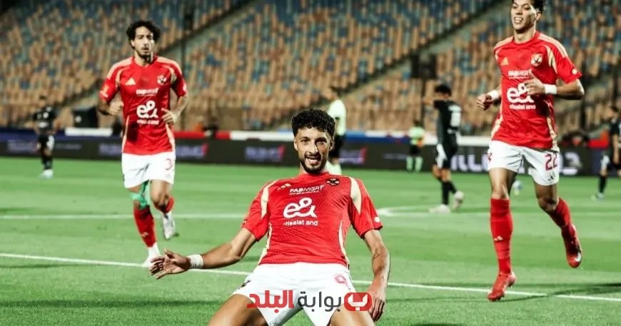 الأهلي يتوج بلقب الدوري المصري بفوز ساحق على فاركو في مباراة استعراضية مثيرة