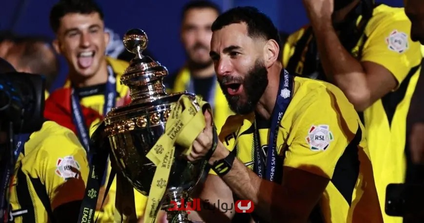 كريم بنزيما يتألق متفوقاً على رونالدو وينال لقب أفضل لاعب في الدوري السعودي