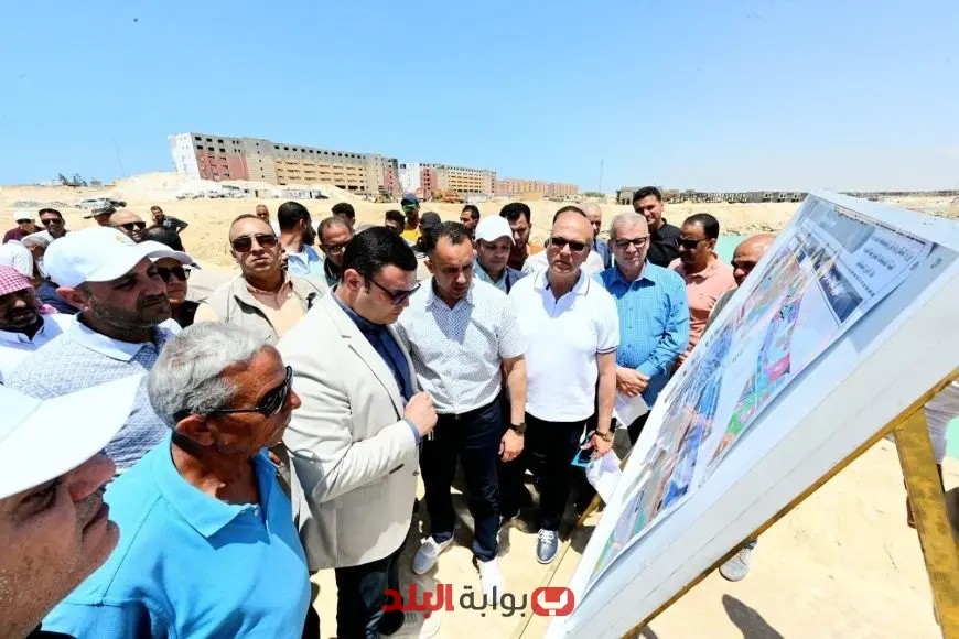 وزير الإسكان يتفقد مشروع M8 الرائد على بحيرة الساحل الشمالي وأعمال تطوير البحيرات والطرق وبوابات المارينا
