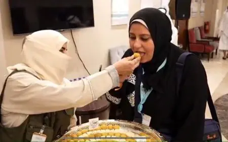 استقبال حجاج السياحة الفاخرة بالورود والحلويات: بداية موسم الرفاهية فئة 5 نجوم