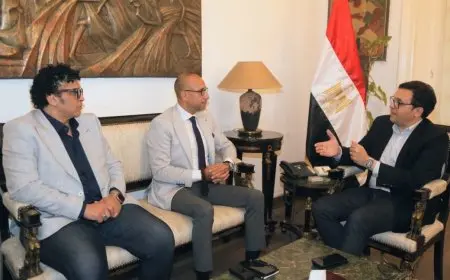 اجتماع حيوي: وزير الثقافة يلتقي المايسترو تامر غنيم لبحث تطوير مهرجان ومؤتمر الموسيقى