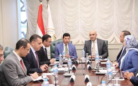 وزير التعليم ووزير الرياضة يتباحثان حول تعزيز التعاون لإطلاق دوري المدارس المثير