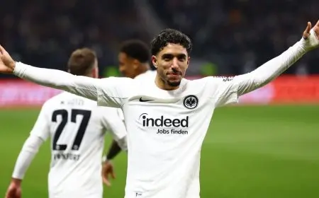 جماهير فرانكفورت تمنح “هدف مرموش” لقب الأفضل في الموسم – تصويت مثير!