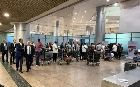 تعزيز فريق مأموري الجمارك بمطار القاهرة لتسريع إجراءات سفر المسافرين وتحسين تجربتهم