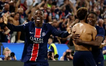 تصرف إنساني رائع من ديمبيلي تجاه صديقه تورام بعد نهائي دوري الأبطال