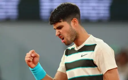 ألكاراز يتفوق على موسيتي المصاب ويتأهل إلى نهائي بطولة رولان غاروس!