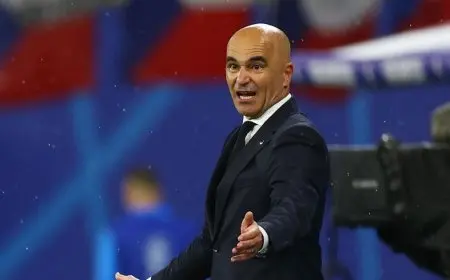 “مدرب البرتغال روبرتو مارتينيز يعلن استراتيجيته لإيقاف نجم برشلونة لامين يامال”