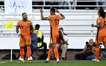 رغم الانتصار: كومان وفان دايك يوجهان انتقادات لأداء هولندا ضد فنلندا