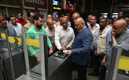 كامل الوزير في جولة مفاجئة يعلن: خدمة الركاب أولويتنا والسكك الحديدية تشهد تطورًا مستمرًا!