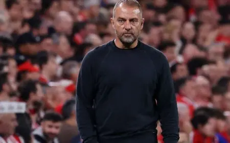 فليك يفاجئ الجميع ويطلب من برشلونة التعاقد مع جناح مخضرم مجاناً!