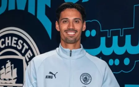 تيجاني ريندرز يحطم الأرقام القياسية مع مانشستر سيتي ويحقق إنجازاً أسطورياً