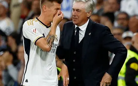 كروس يسلط الضوء على الفرق بين ريال مدريد وبرشلونة في “الالتزام بمواعيد التدريبات”