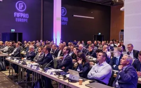 “فيفبرو” يوصي بلاعبين كرة القدم بأخذ 4 أسابيع من الراحة الإلزامية لتعزيز الأداء والوقاية من الإصابات