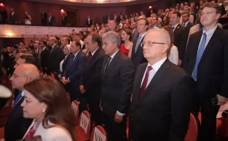 وزير الآثار يمثل رئيس الوزراء في الاحتفال بعيد روسيا الوطني – التفاصيل والأحداث المميزة!