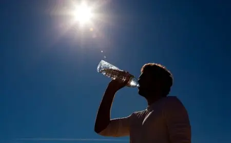 الأرصاد الجوية تكشف موعد انخفاض درجات الحرارة بعد تأثر البلاد بموجة الطقس السيء