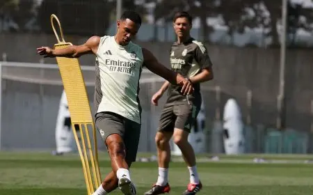 أرنولد وهويسن يتألقان في أولى تدريباتهما مع ريال مدريد!