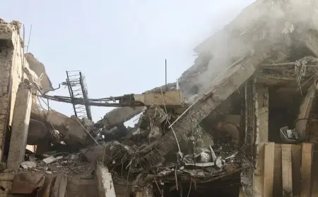 انفجارات هائلة تهز إيران: إسرائيل تدمر قاعدة تبريز العسكرية بشكل كامل!