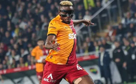 هل يتجاهل الهلال أوسيمين؟ عملاق إيطالي يقترب من إتمام الصفقة!