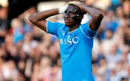 “أوسيمين بين ثمانية عمالقة: اللاعب يتأنّى في اتخاذ قراره بشأن الانتقال”