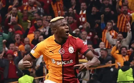 “الهلال يستقطب أوسيمين بعرض راتب مغري للغاية!”