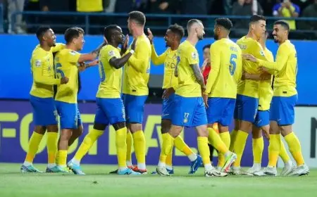 فريق إسباني يتنافس مع أندية أوروبية على ضم لابورت من نادي النصر!