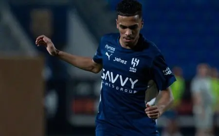 إصابة تهدد غياب أفضل لاعب واعد في الهلال عن مواجهة ريال مدريد المثيرة