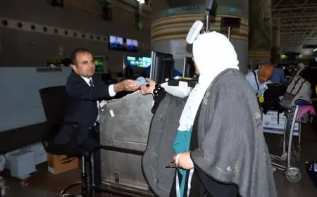 مصر للطيران تُعلن عن تسيير 22 رحلة جوية غدًا لعودة حجاج بيت الله الحرام بأمان