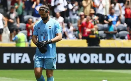 بعد مجزرة الأهداف: حارس أوكلاند يؤكد أن المشاركة في المونديال تستحق كل جهد