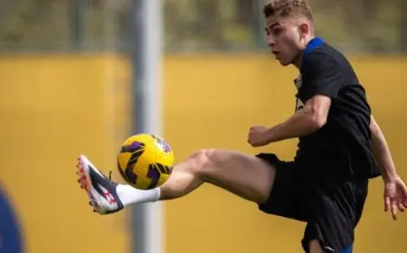 بايرن ميونيخ يختبر اهتمامه بنجم برشلونة فيرمين لوبيز