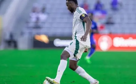 “إصابة حسن كادش تخرج منتخب السعودية من المنافسة على الكأس الذهبية”