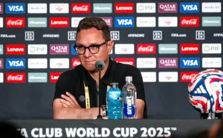 “مدرب الوداد المغربي يثير الدهشة بتصريح: ‘المهم نعذّب الخصم’ قبل مواجهة مانشستر سيتي”