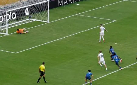 بونو يتألق ويقود الهلال لتحقيق تعادل تاريخي ضد ريال مدريد