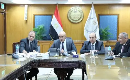 وزير التعليم يعلن: نقل الطالب المضبوط في الغش إلى لجنة خاصة لاستئناف الامتحان!