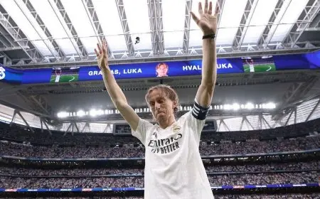 ميلان يكشف أول تصريح رسمي حول مفاوضات ضم لوكا مودريتش!